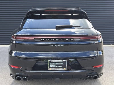 2025 Porsche Cayenne Base
