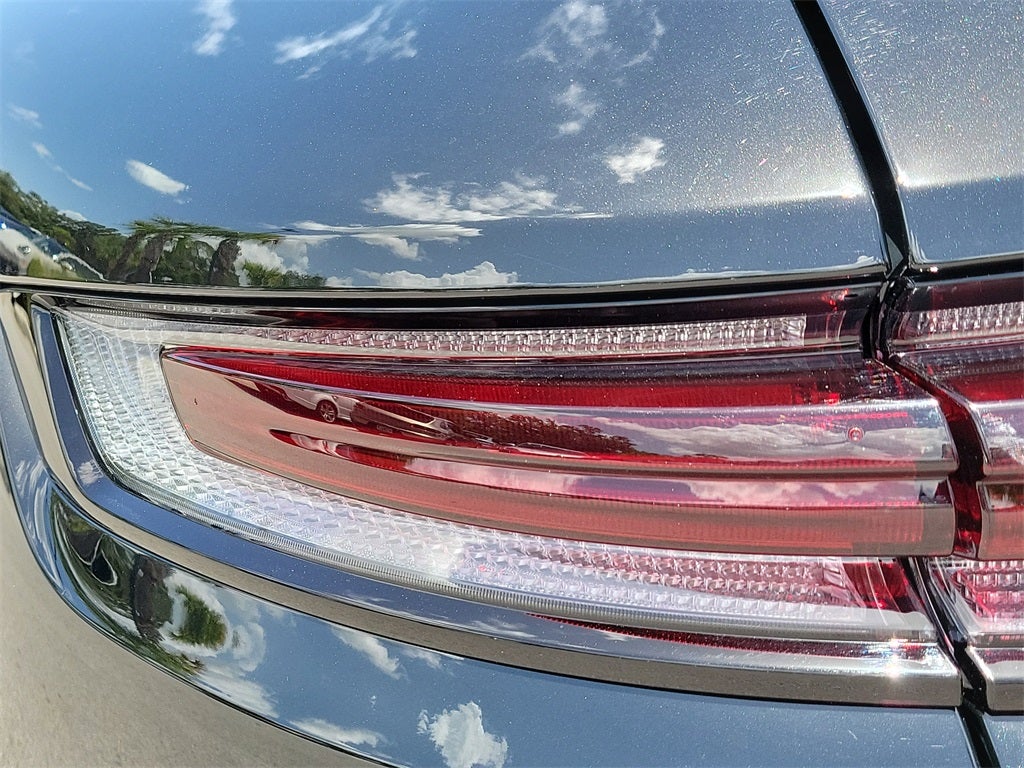 2025 Porsche Cayenne Base