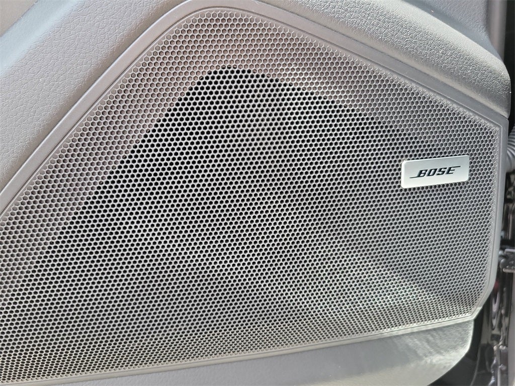 2025 Porsche Cayenne Base