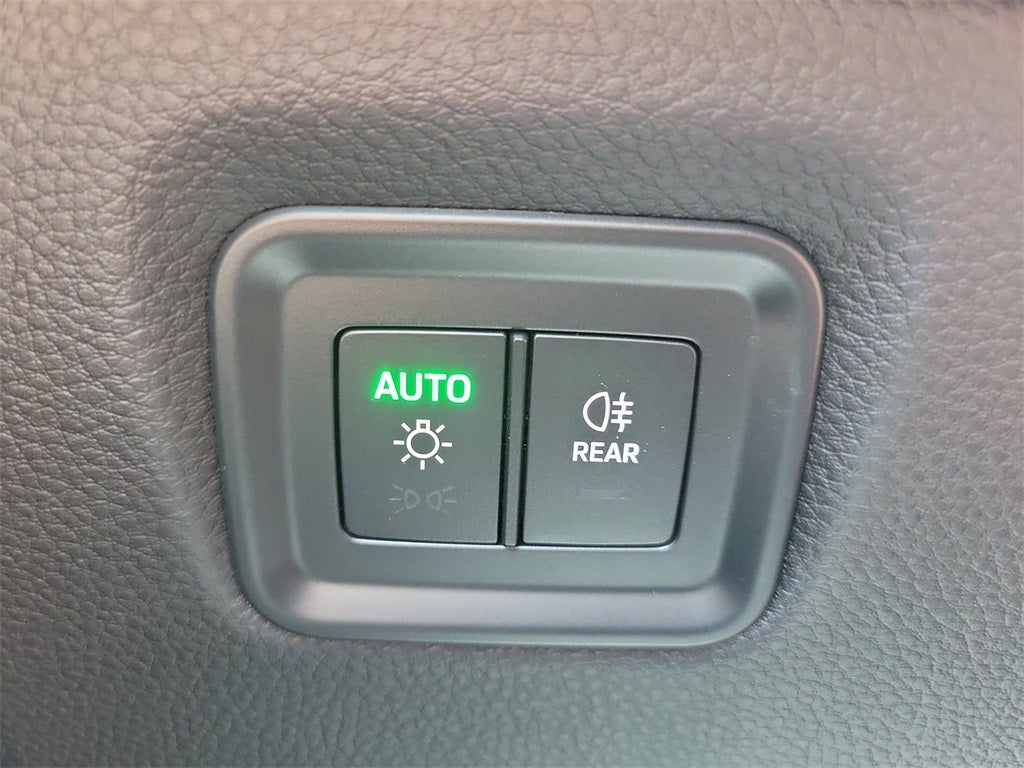 2025 Porsche Cayenne Base