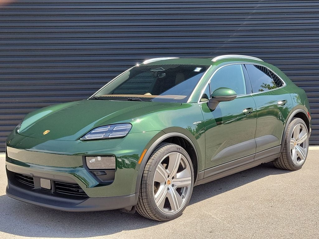 2026 Porsche Macan Electric 4