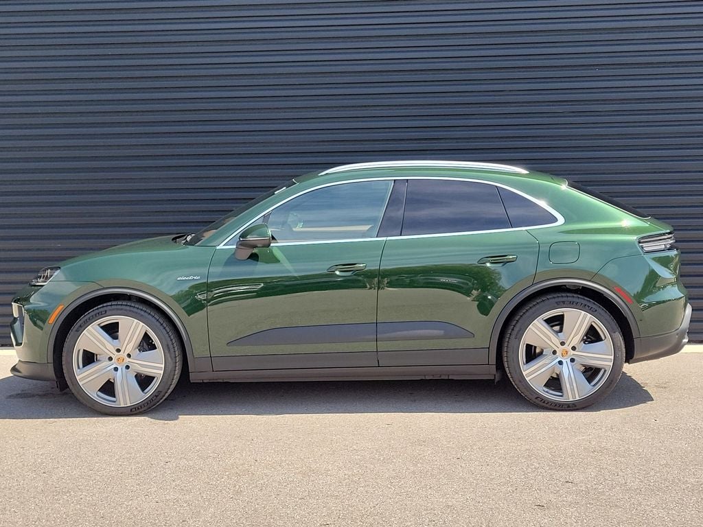 2026 Porsche Macan Electric 4