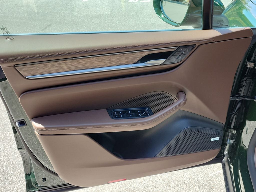 2026 Porsche Macan Electric 4