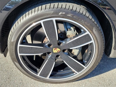 2023 Porsche Cayenne S Platinum Edition