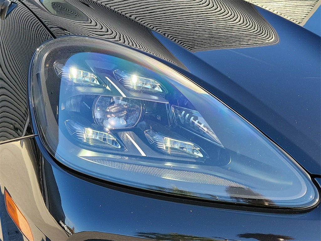 2023 Porsche Cayenne S Platinum Edition