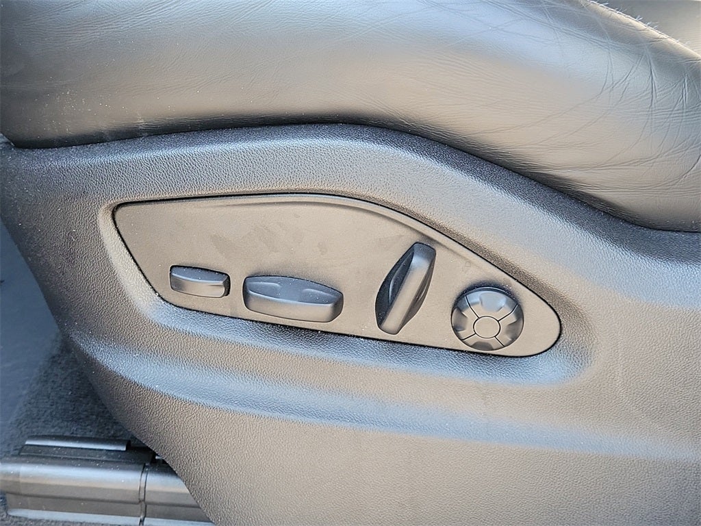 2023 Porsche Cayenne S Platinum Edition