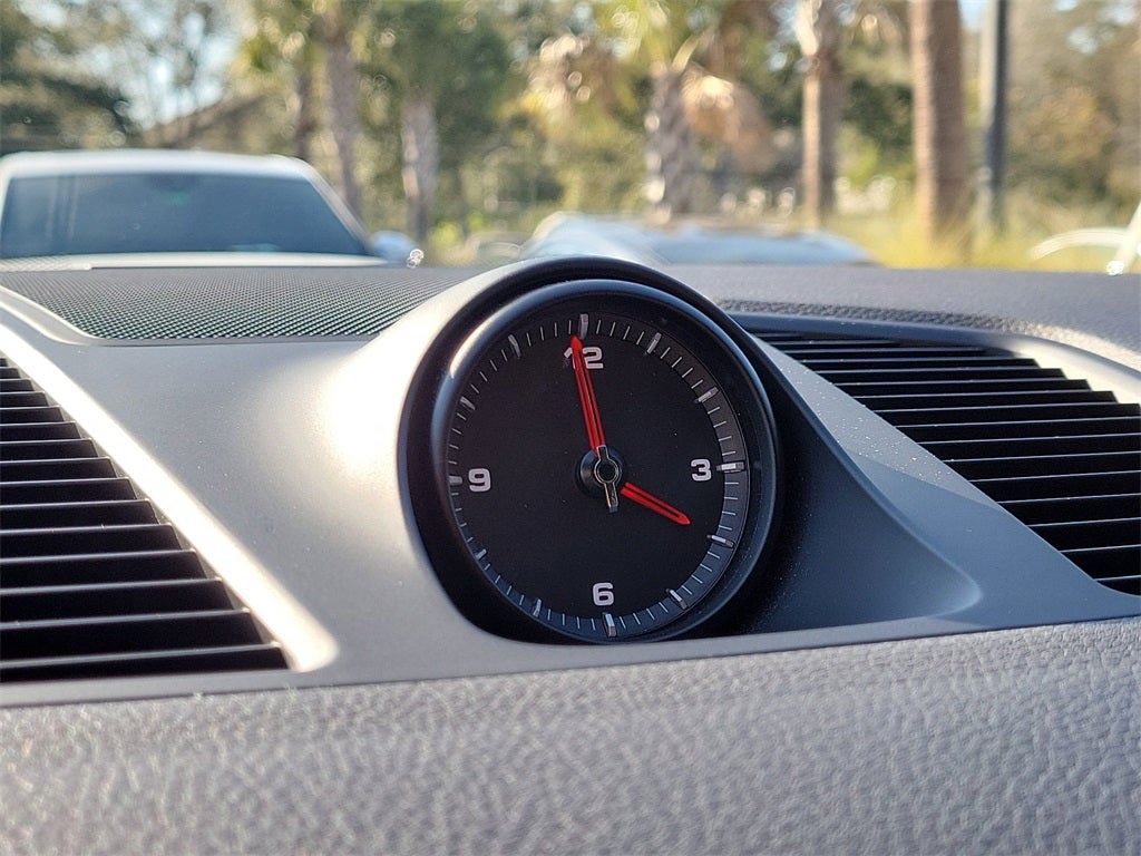 2023 Porsche Cayenne S Platinum Edition