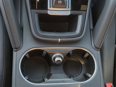 2023 Porsche Cayenne S Platinum Edition