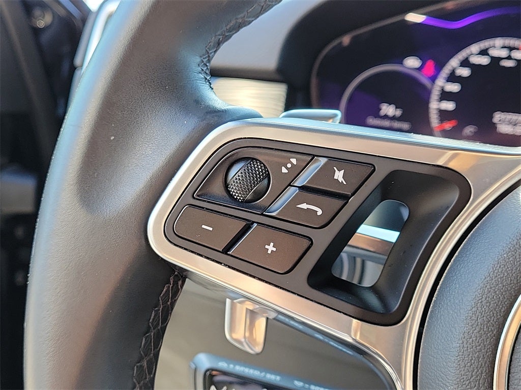 2023 Porsche Cayenne S Platinum Edition