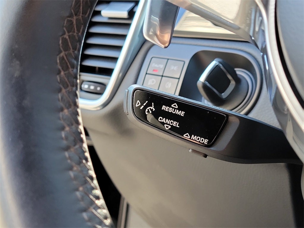 2023 Porsche Cayenne S Platinum Edition