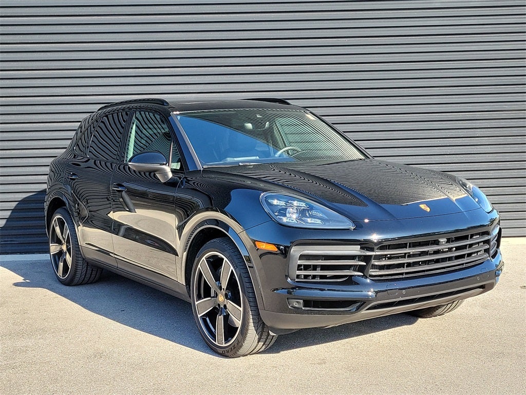 2023 Porsche Cayenne S Platinum Edition