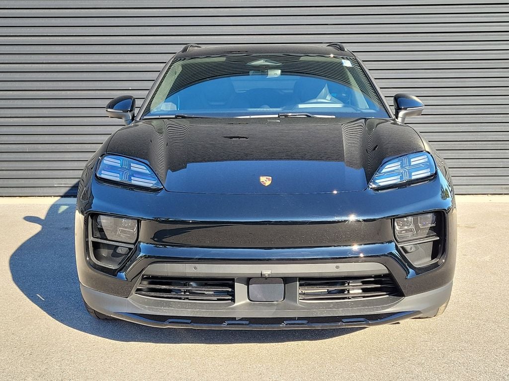 2026 Porsche Macan Electric 4S