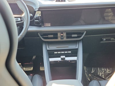 2026 Porsche Macan Electric 4S