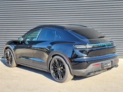 2026 Porsche Macan Electric 4S