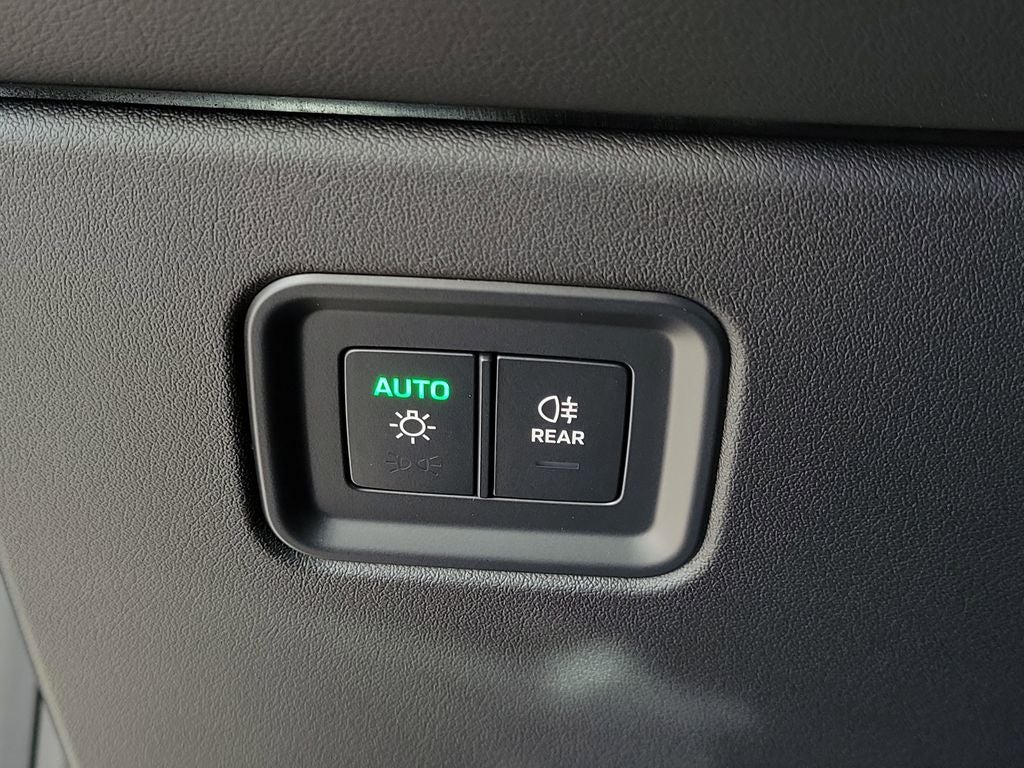 2026 Porsche Macan Electric 4S