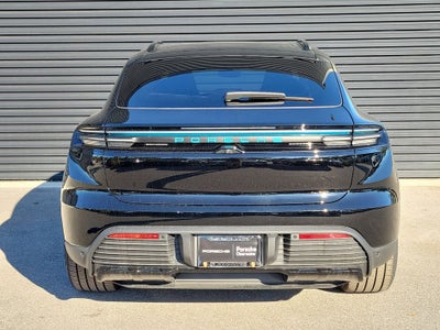 2026 Porsche Macan Electric 4S