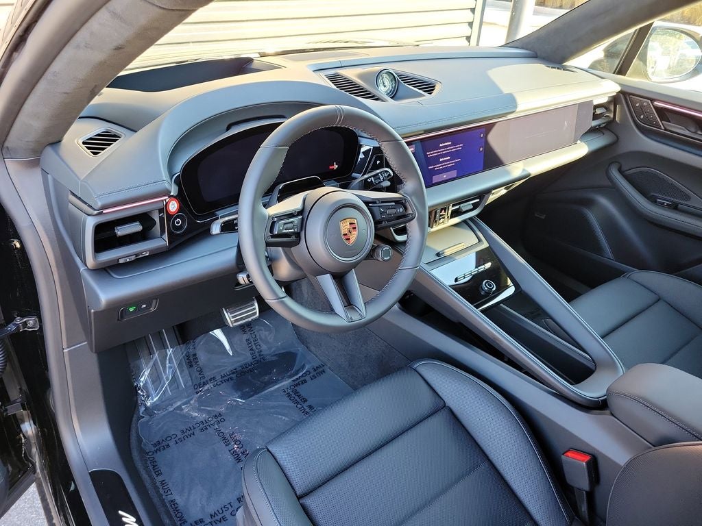 2026 Porsche Macan Electric 4S