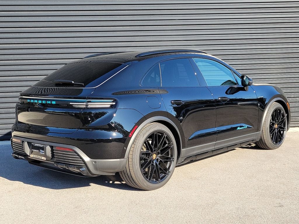 2026 Porsche Macan Electric 4S