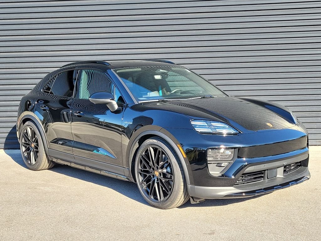 2026 Porsche Macan Electric 4S