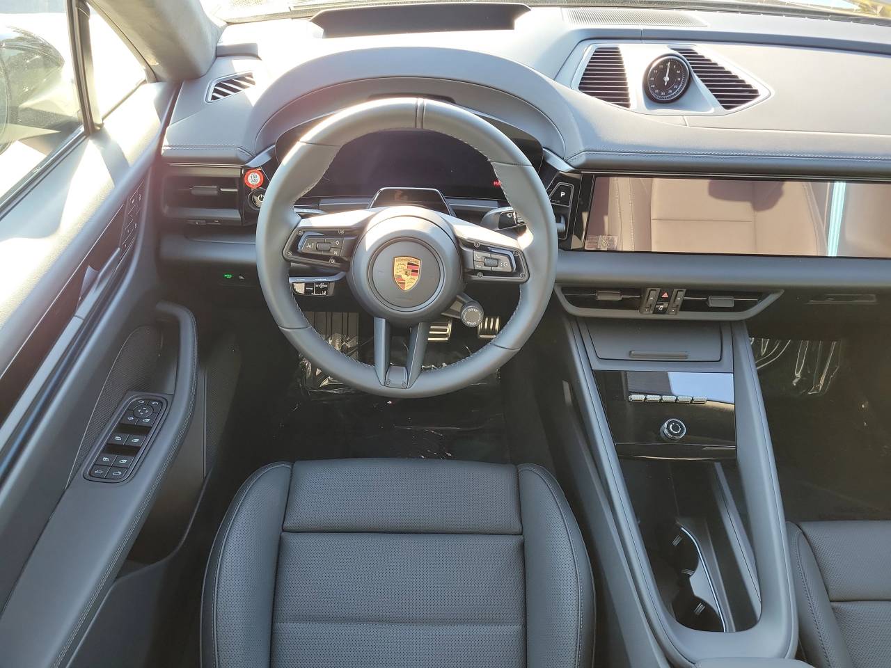 2026 Porsche Macan Electric 4S