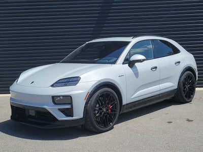 2026 Porsche Macan Turbo Electric