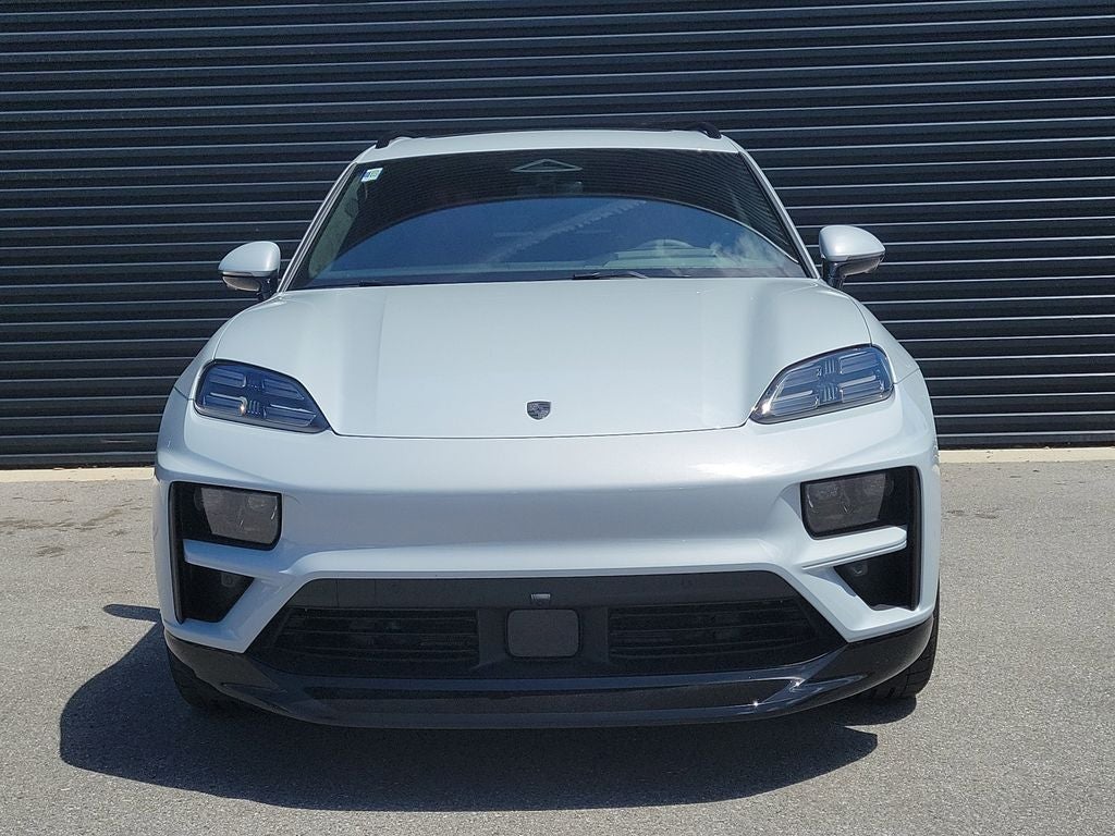 2026 Porsche Macan Turbo Electric