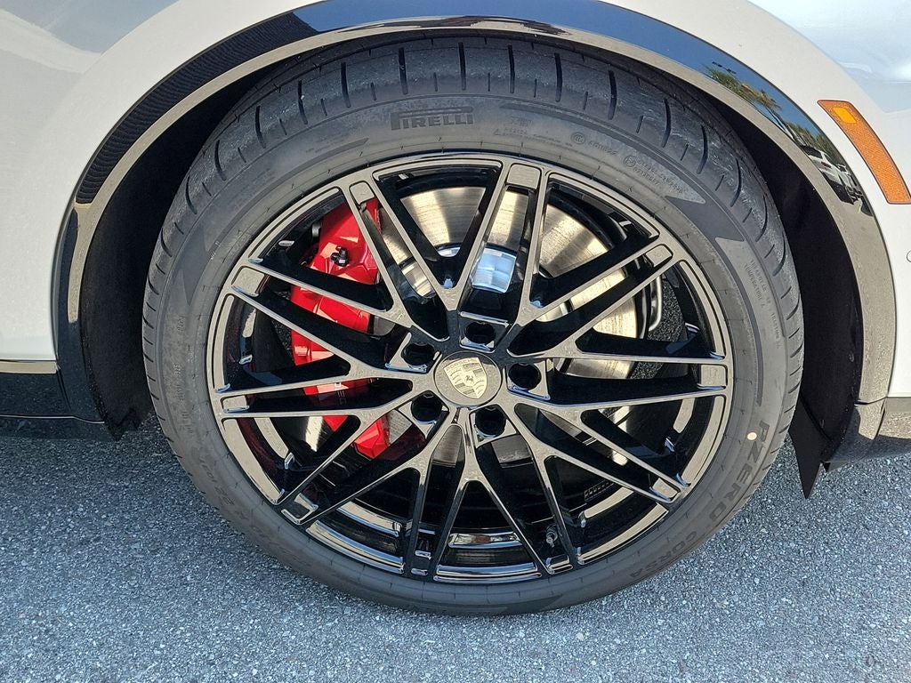 2026 Porsche Macan Turbo Electric