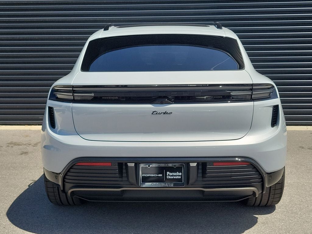 2026 Porsche Macan Turbo Electric