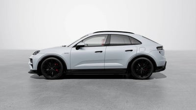 2026 Porsche Macan Electric Turbo