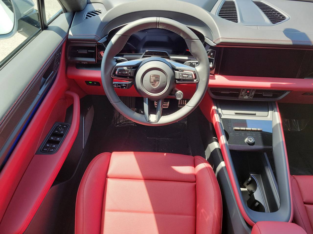 2026 Porsche Macan Turbo Electric