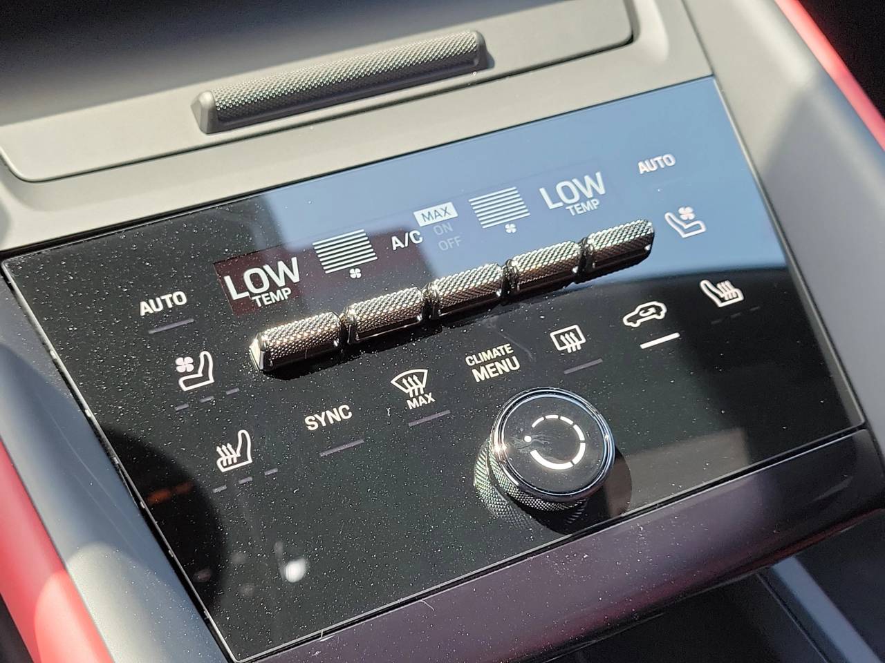 2026 Porsche Macan Turbo Electric