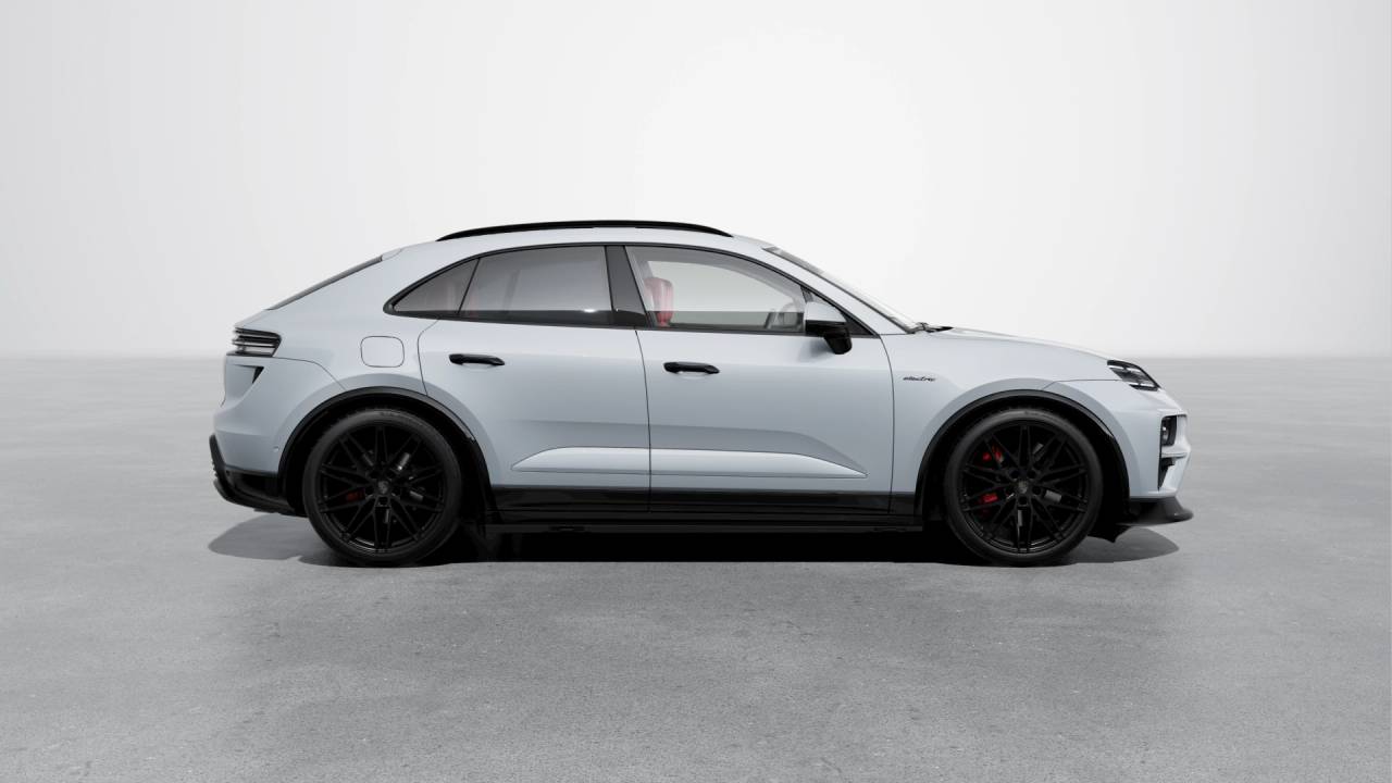 2026 Porsche Macan Electric Turbo