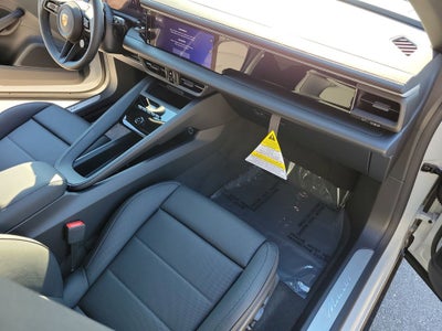 2026 Porsche Macan Electric Base