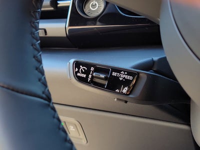 2026 Porsche Macan Electric Base