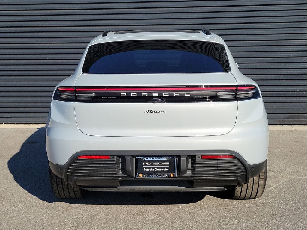2026 Porsche Macan Electric Base