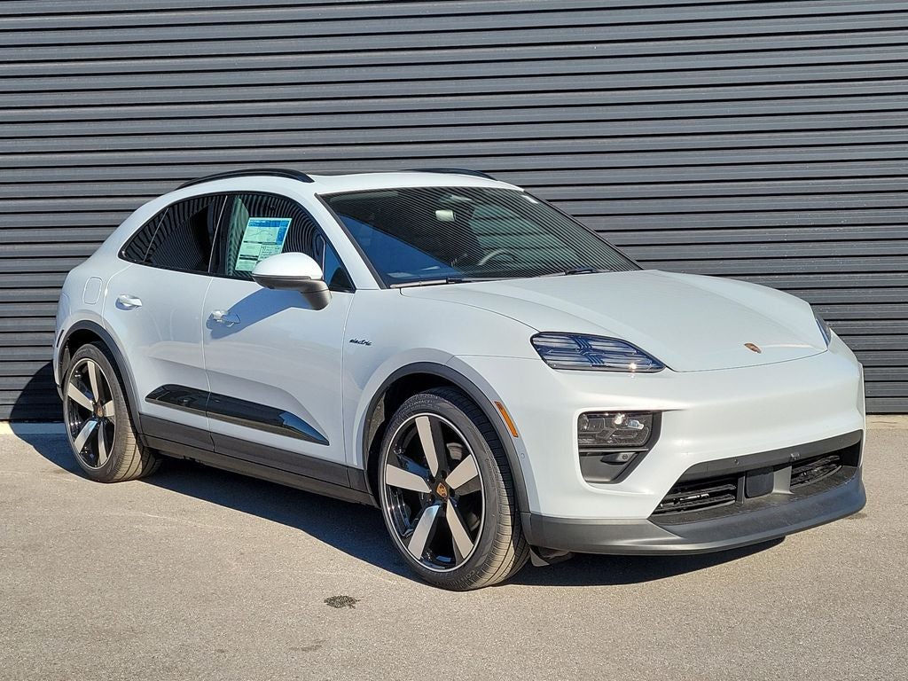 2026 Porsche Macan Electric Base