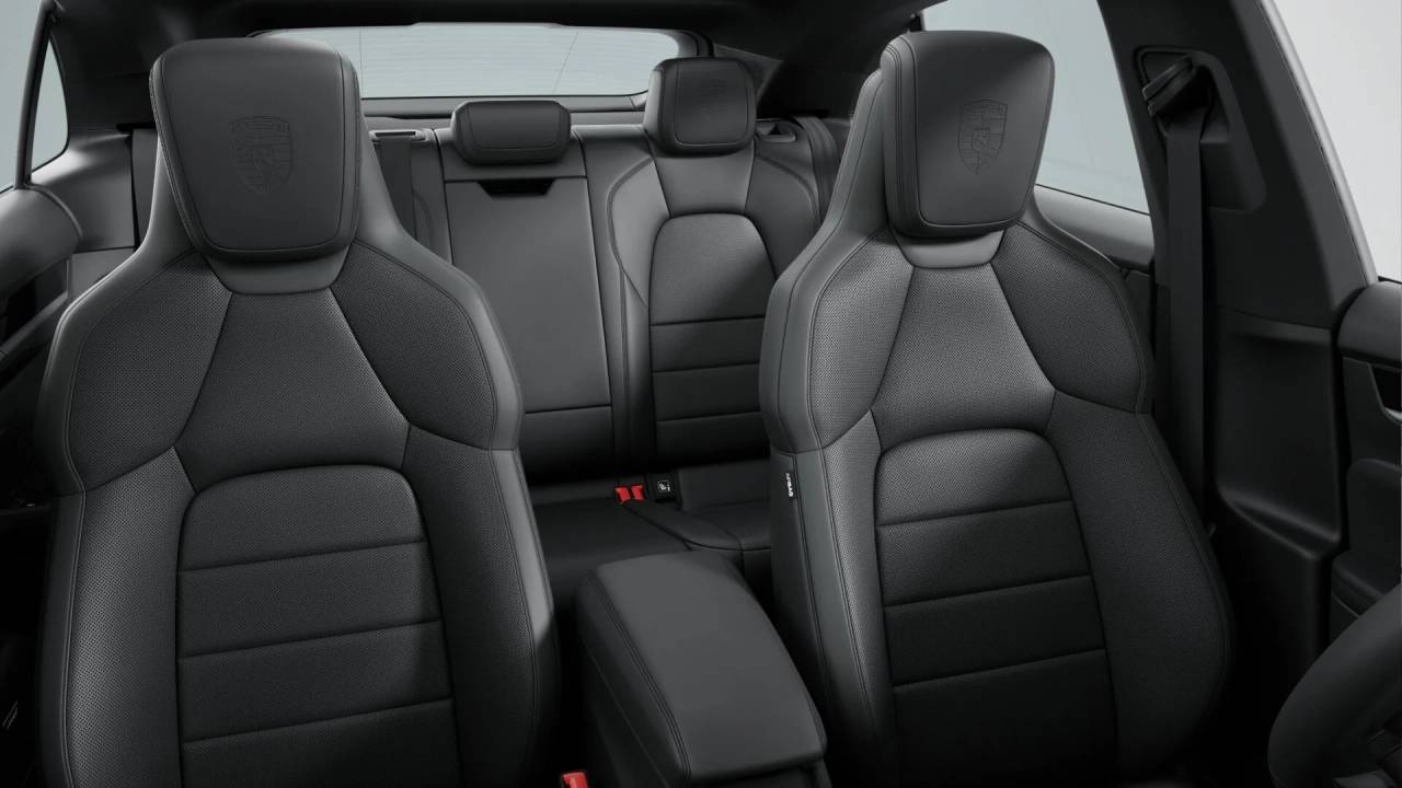 2026 Porsche Macan Electric Base