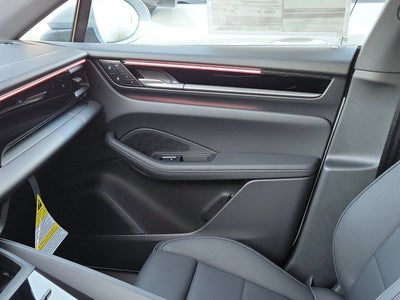 2026 Porsche Macan Electric Base