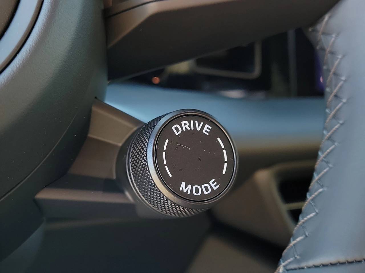 2026 Porsche Macan Electric Base