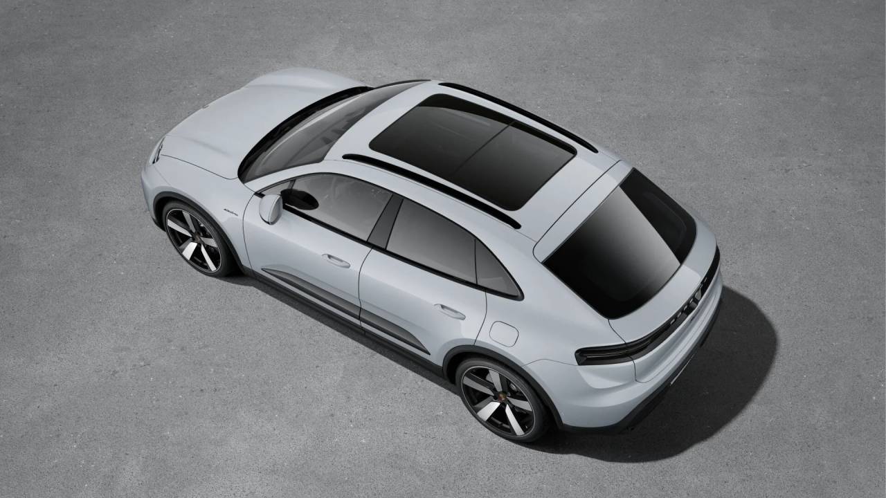 2026 Porsche Macan Electric Base
