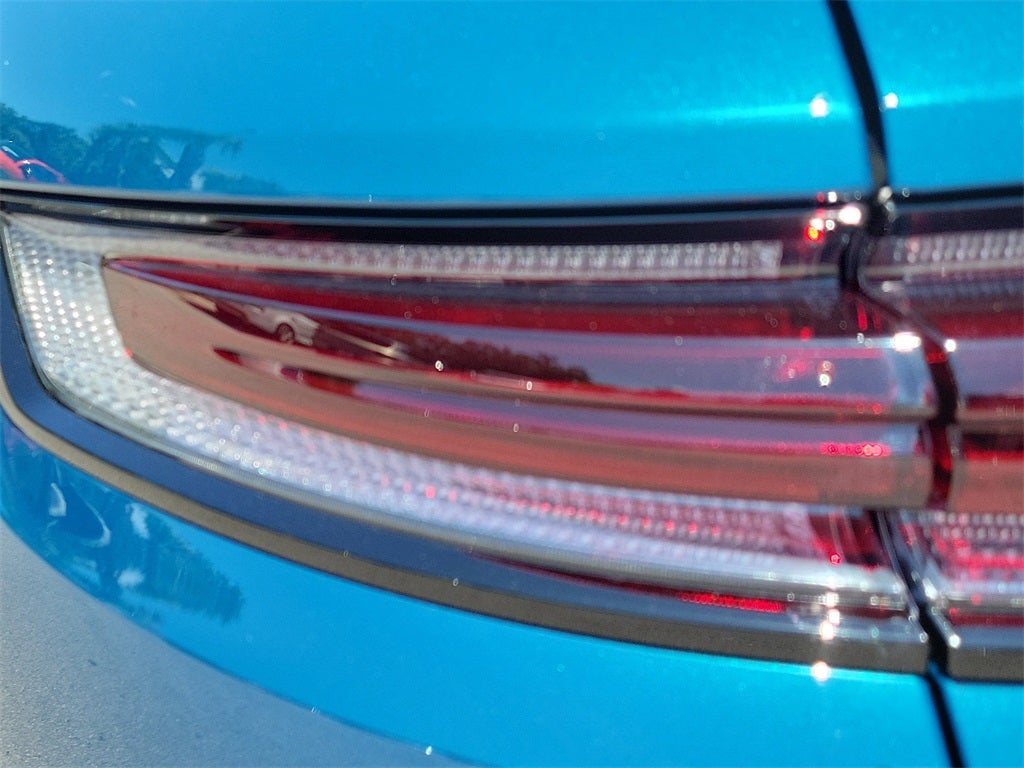 2025 Porsche Cayenne E-Hybrid Base