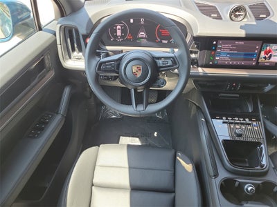 2025 Porsche Cayenne E-Hybrid Base