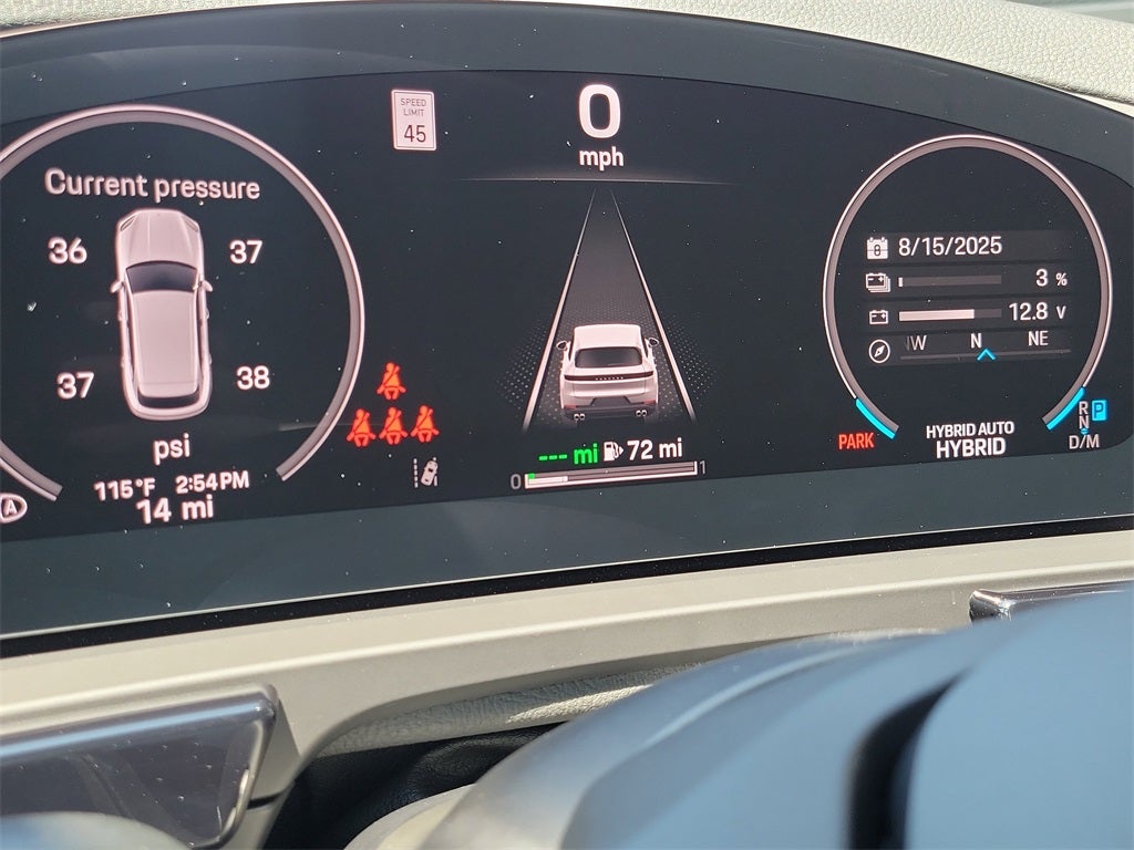 2025 Porsche Cayenne E-Hybrid Base