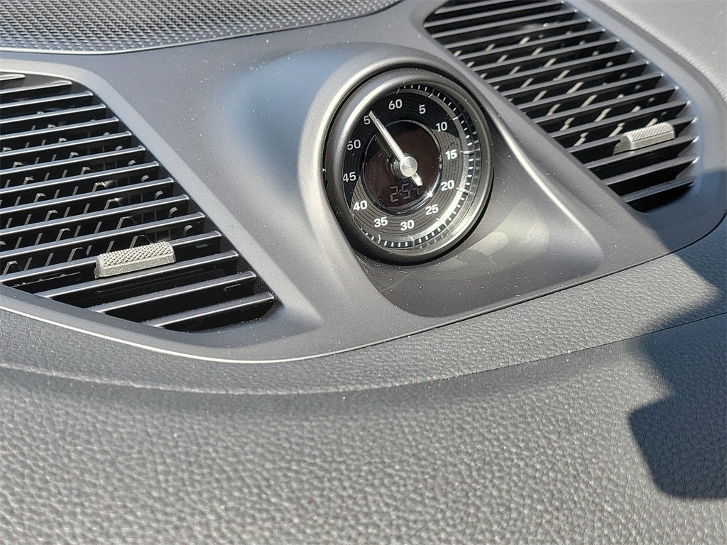 2025 Porsche Cayenne E-Hybrid Base