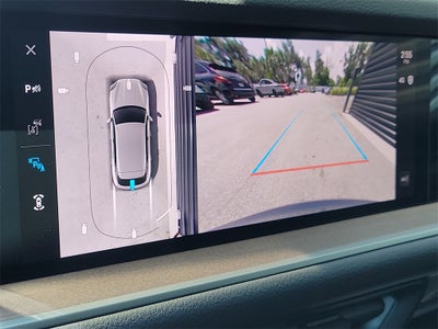 2025 Porsche Cayenne E-Hybrid Base