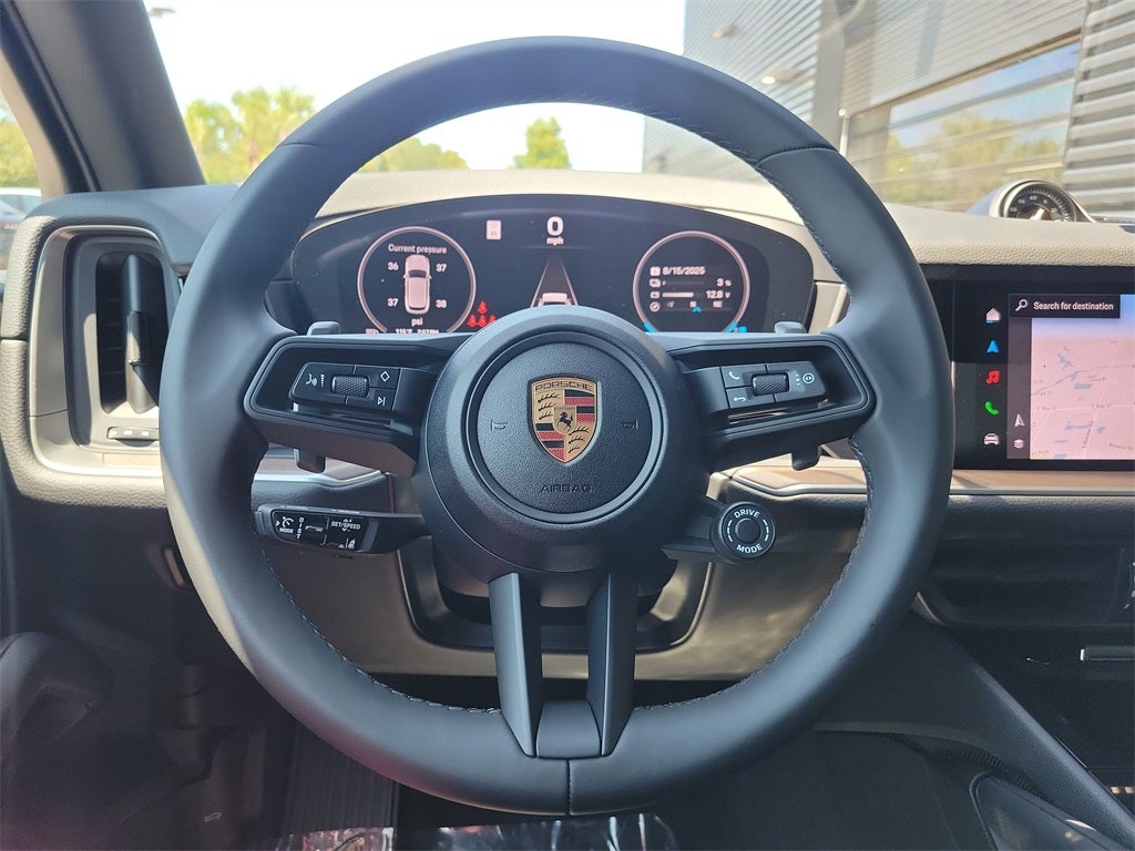 2025 Porsche Cayenne E-Hybrid Base