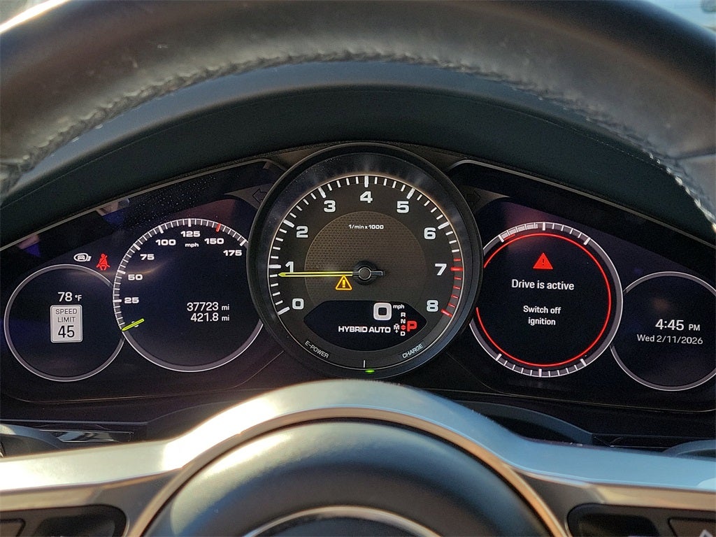 2022 Porsche Cayenne E-Hybrid Base