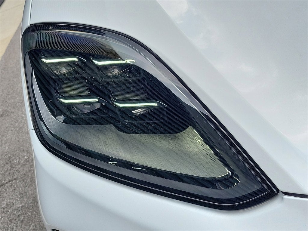 2025 Porsche Cayenne E-Hybrid Base