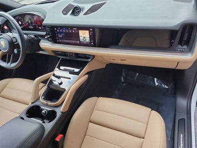 2025 Porsche Cayenne E-Hybrid Base