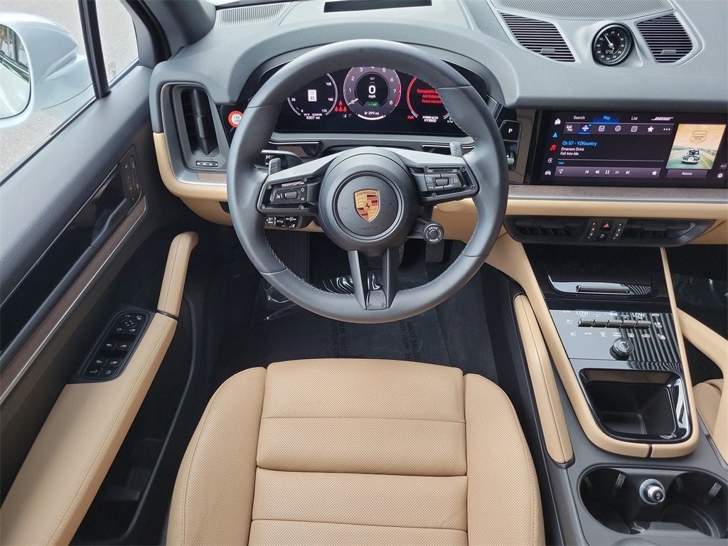 2025 Porsche Cayenne E-Hybrid Base